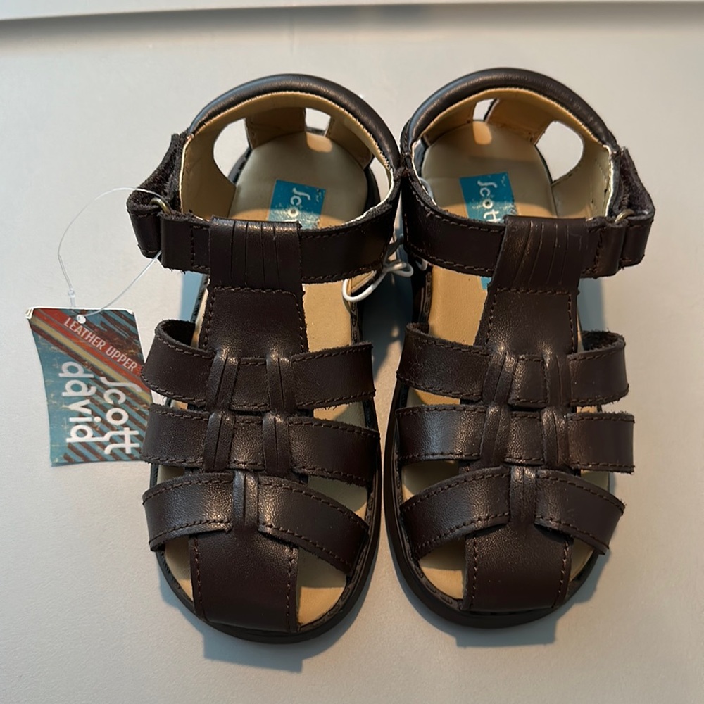 SOLD NWT Scott David sandals